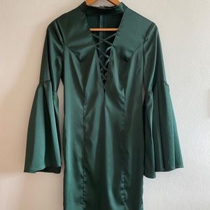 Boutique Emerald Green Long Sleeve Dress